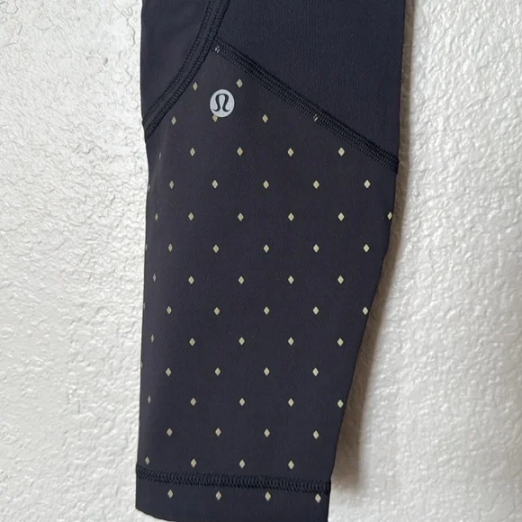 Lululemon Tights - Picture 4 of 8